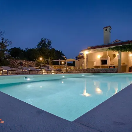 Romantic With Pool, Beautiful Nature And The Sea View - By Traveler Tourist Agency Krk Id 2184 *